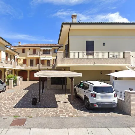 Quadrilocale Vicino Al Centro - Nido Del Colibri Apartment Ravenna Exterior photo