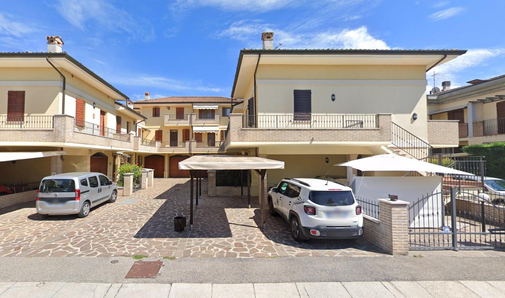 Quadrilocale Vicino Al Centro - Nido Del Colibri Apartment